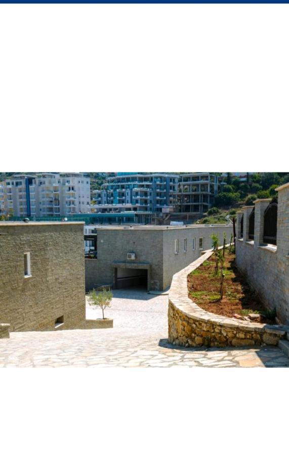 Villa Amos At Aquamarine Residence Vlora Kültér fotó