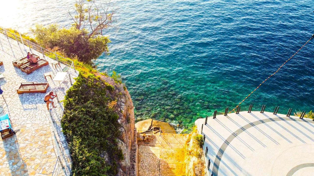 Villa Amos At Aquamarine Residence Vlora Kültér fotó
