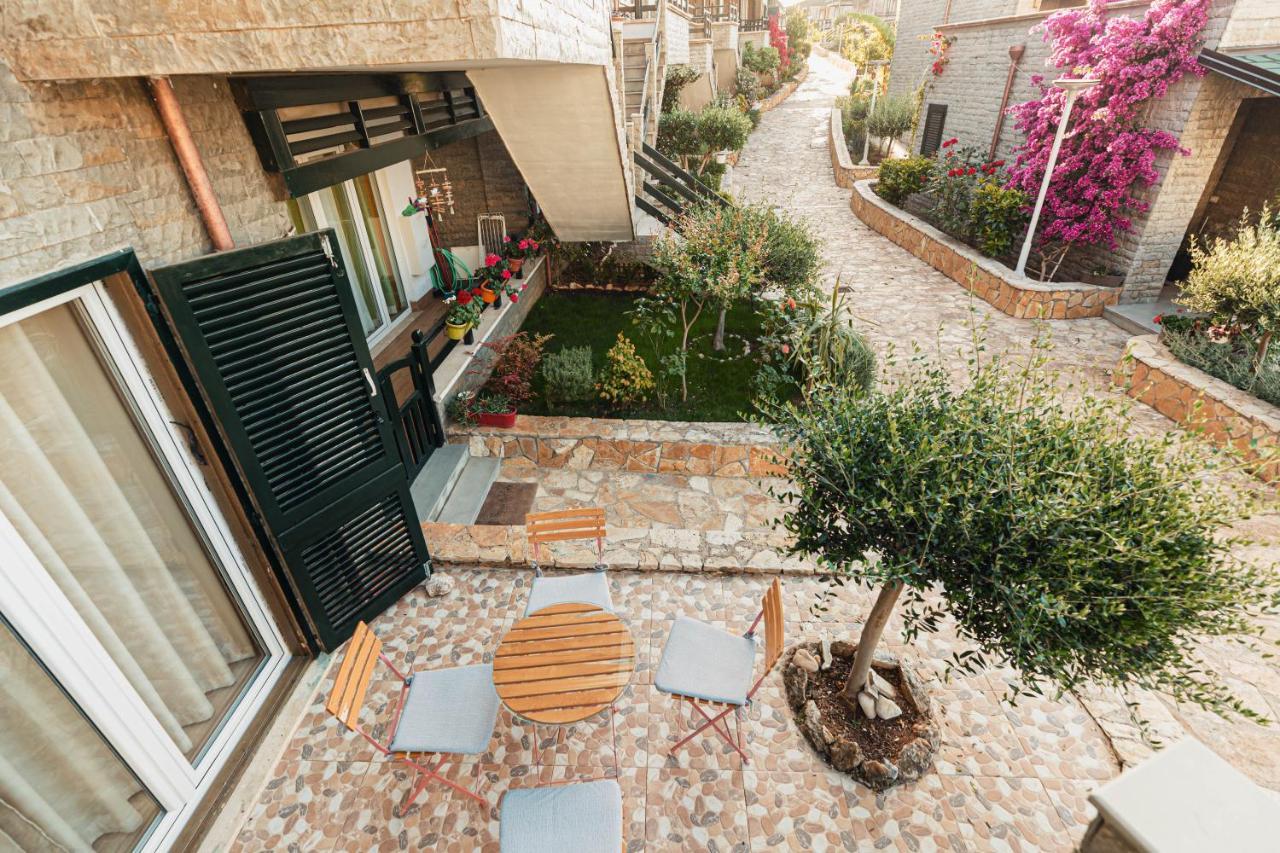 Villa Amos At Aquamarine Residence Vlora Kültér fotó