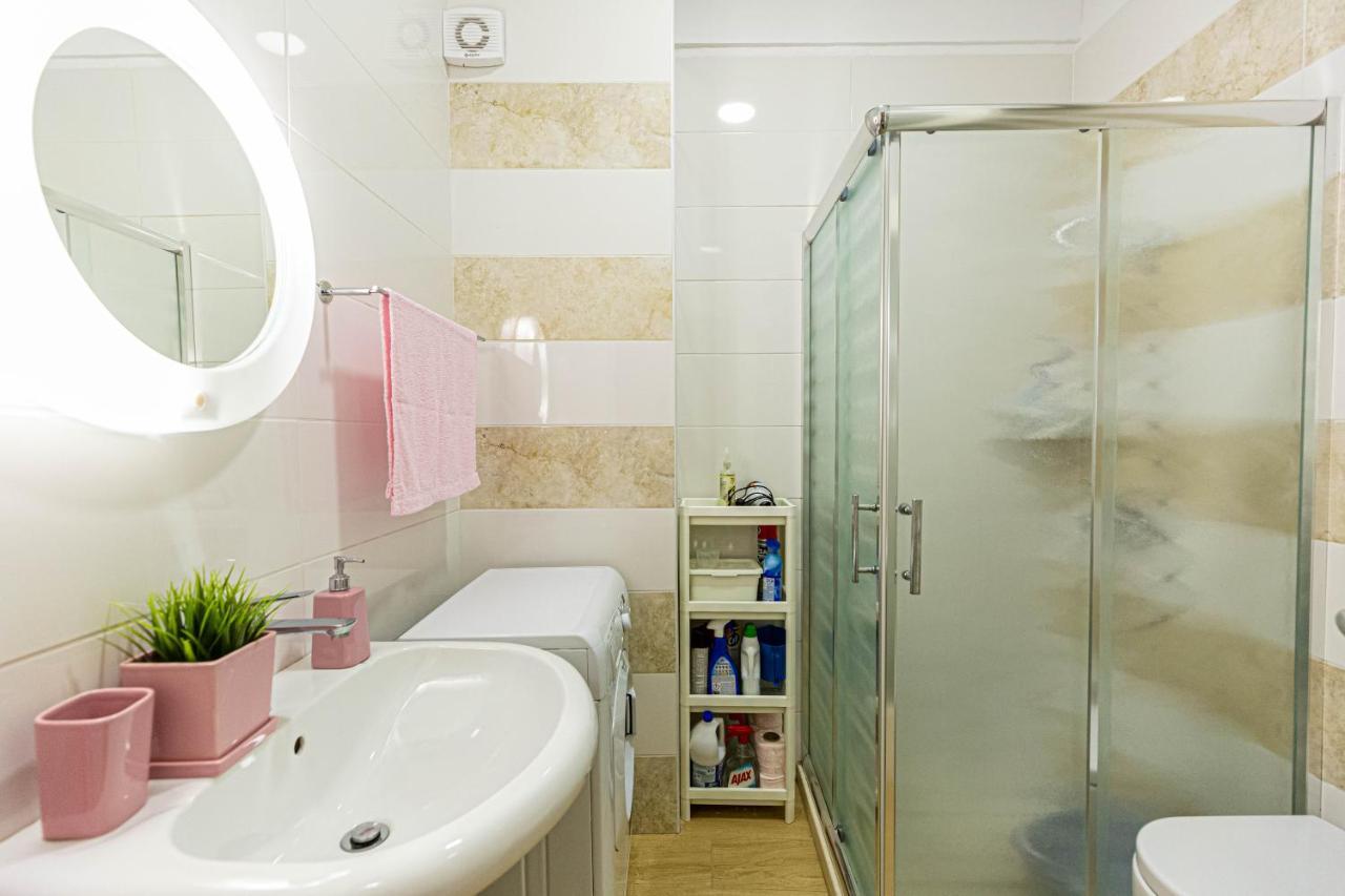 Villa Amos At Aquamarine Residence Vlora Kültér fotó