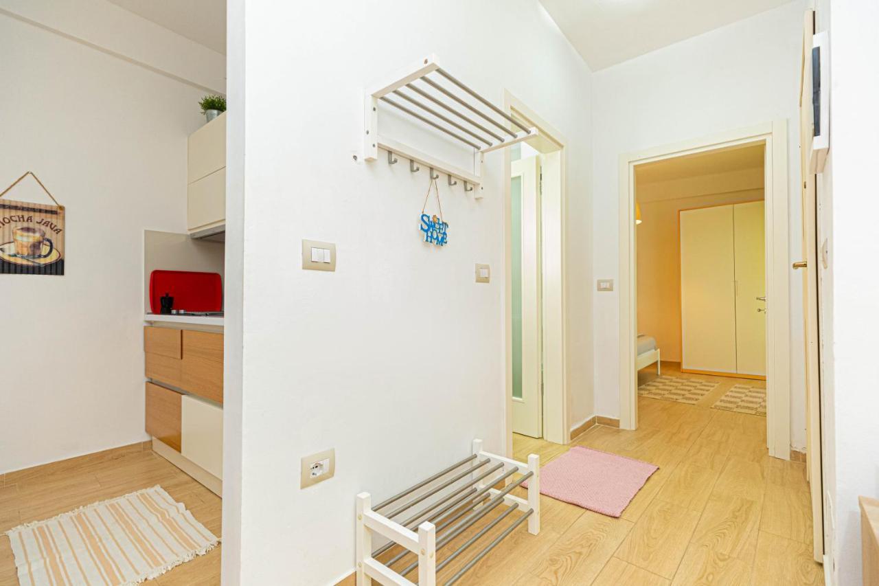 Villa Amos At Aquamarine Residence Vlora Kültér fotó